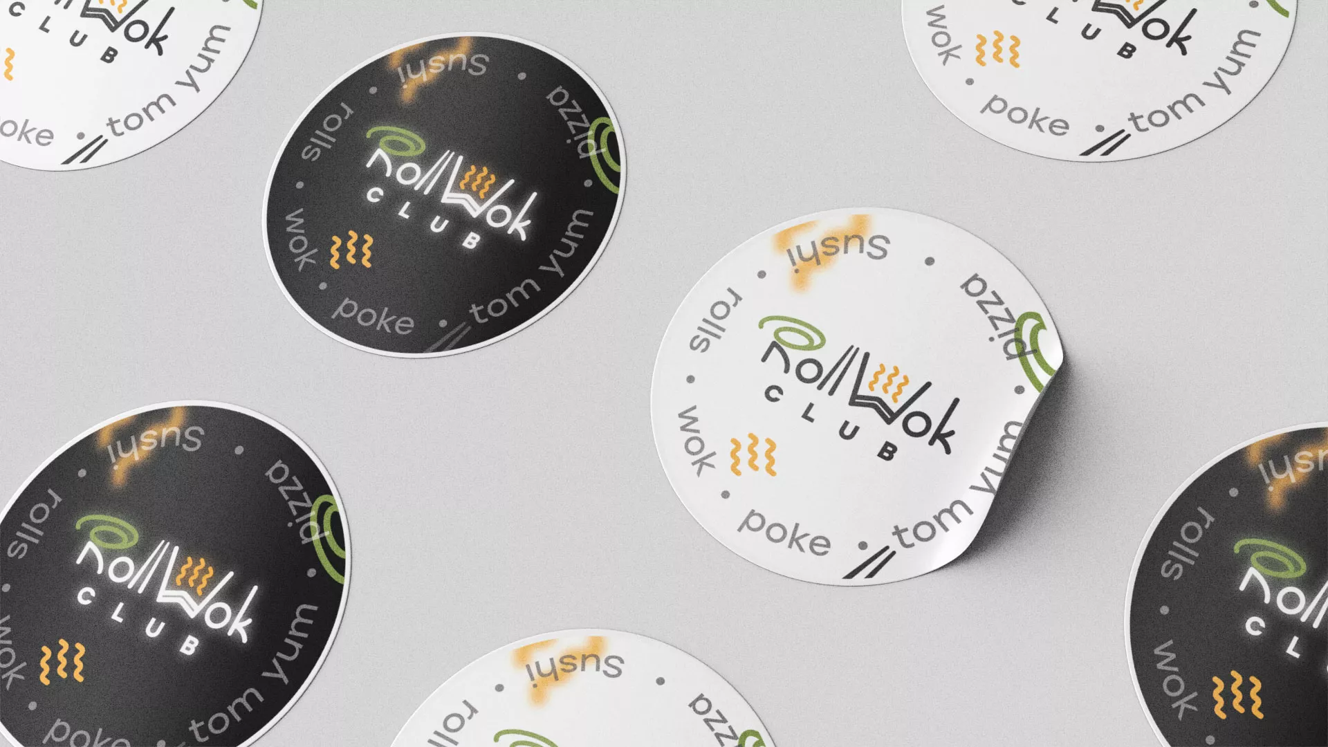 Разработка наклеек для суши-бара «Roll Wok Club» в Озёрске